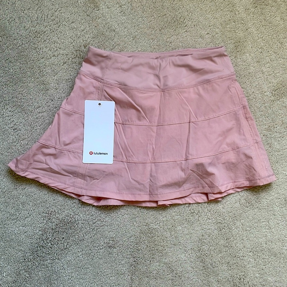 NWT Lululemon Pleated Lined Tennis Skirt size 2 xs pink